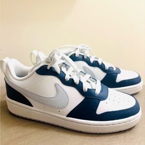 Brand New Nikes Court Borough Lows 6 Youth